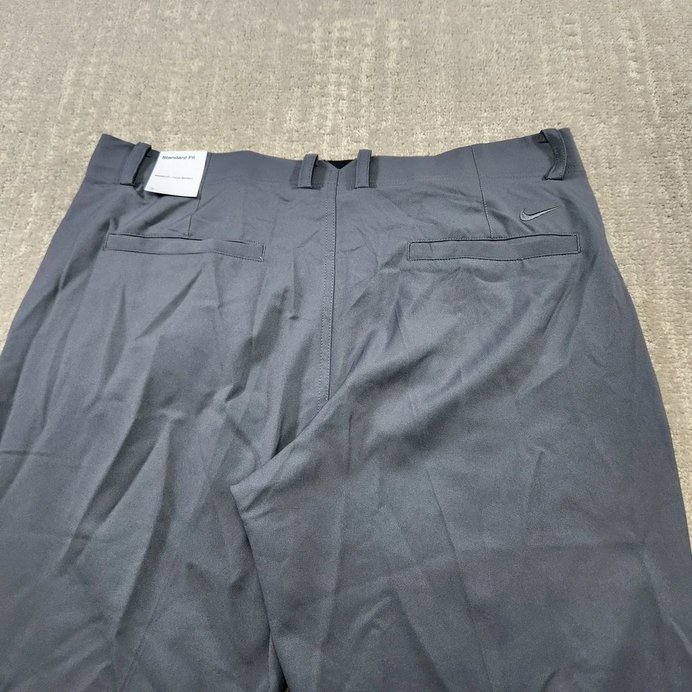 Nike Golf Pants Men 36x30 Flex Standard Fit Gray Elastic Waist Chino NEW